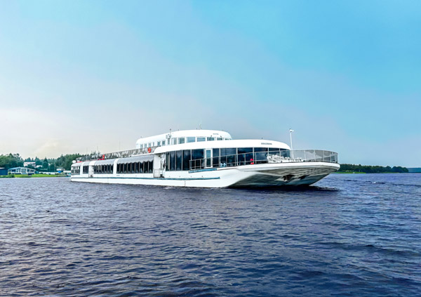 Аренда теплохода Александрия в Москве